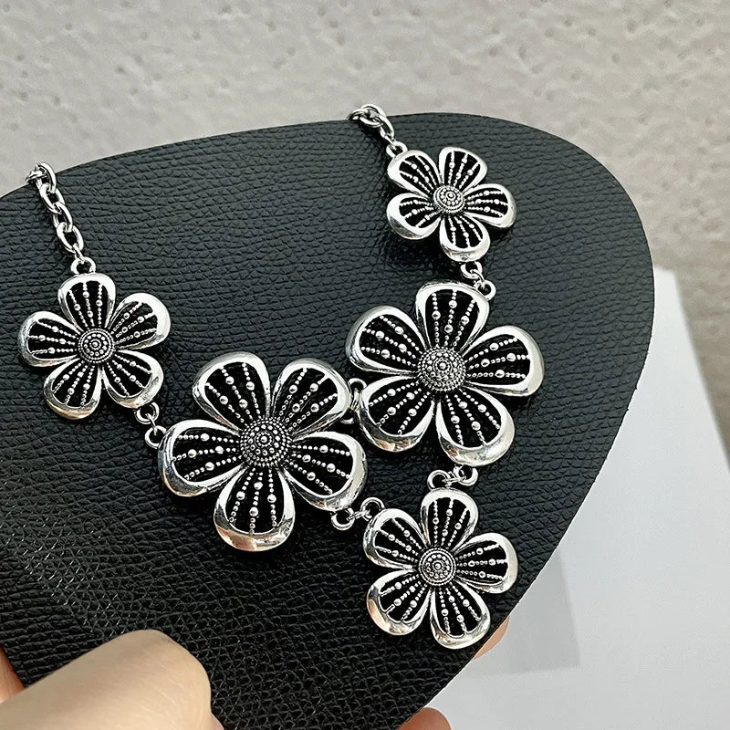 Bohemian Accessories Patchwork Flowers Choker