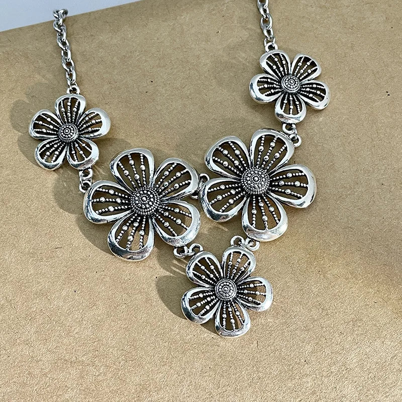 Bohemian Accessories Patchwork Flowers Choker