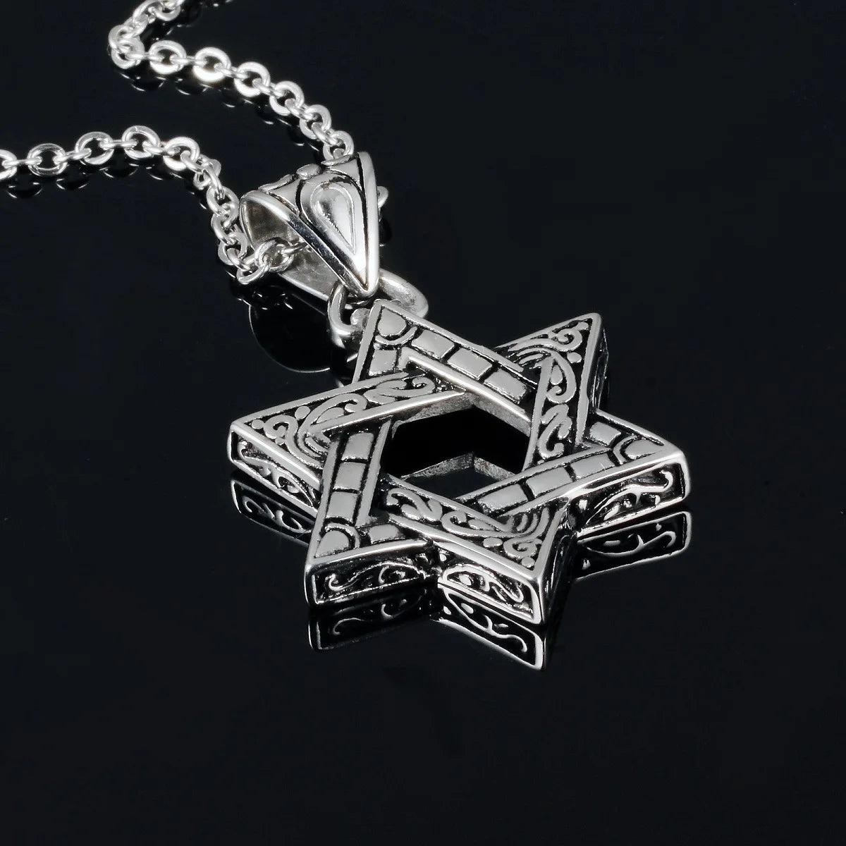 Star of David Pendant Necklace